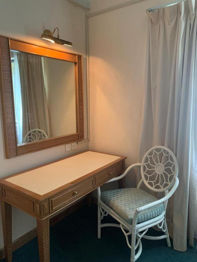Riviera Bay Condominium, Tanjung Kling