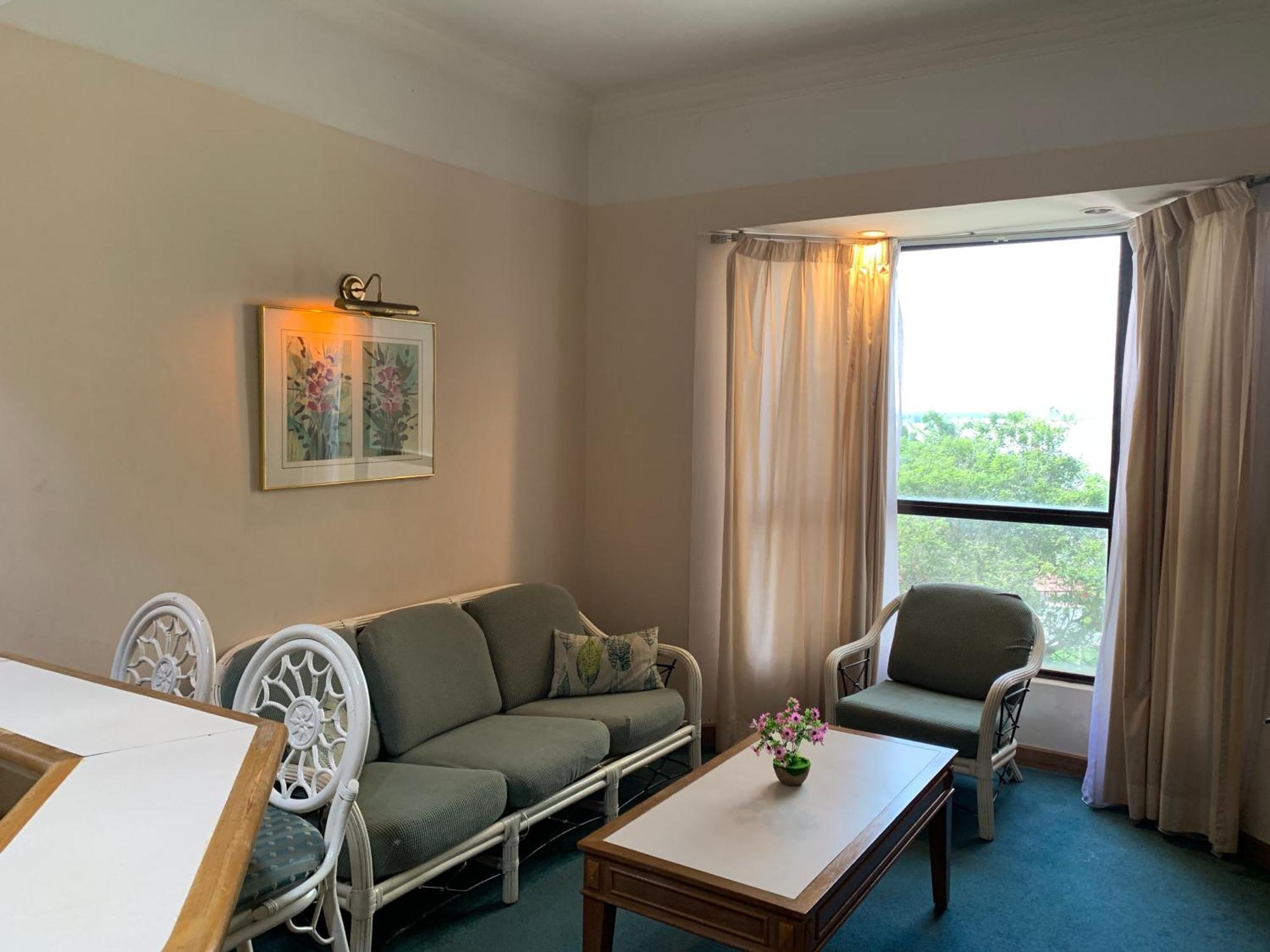 Apartment Riviera Bay Condominium, Tanjung Kling *