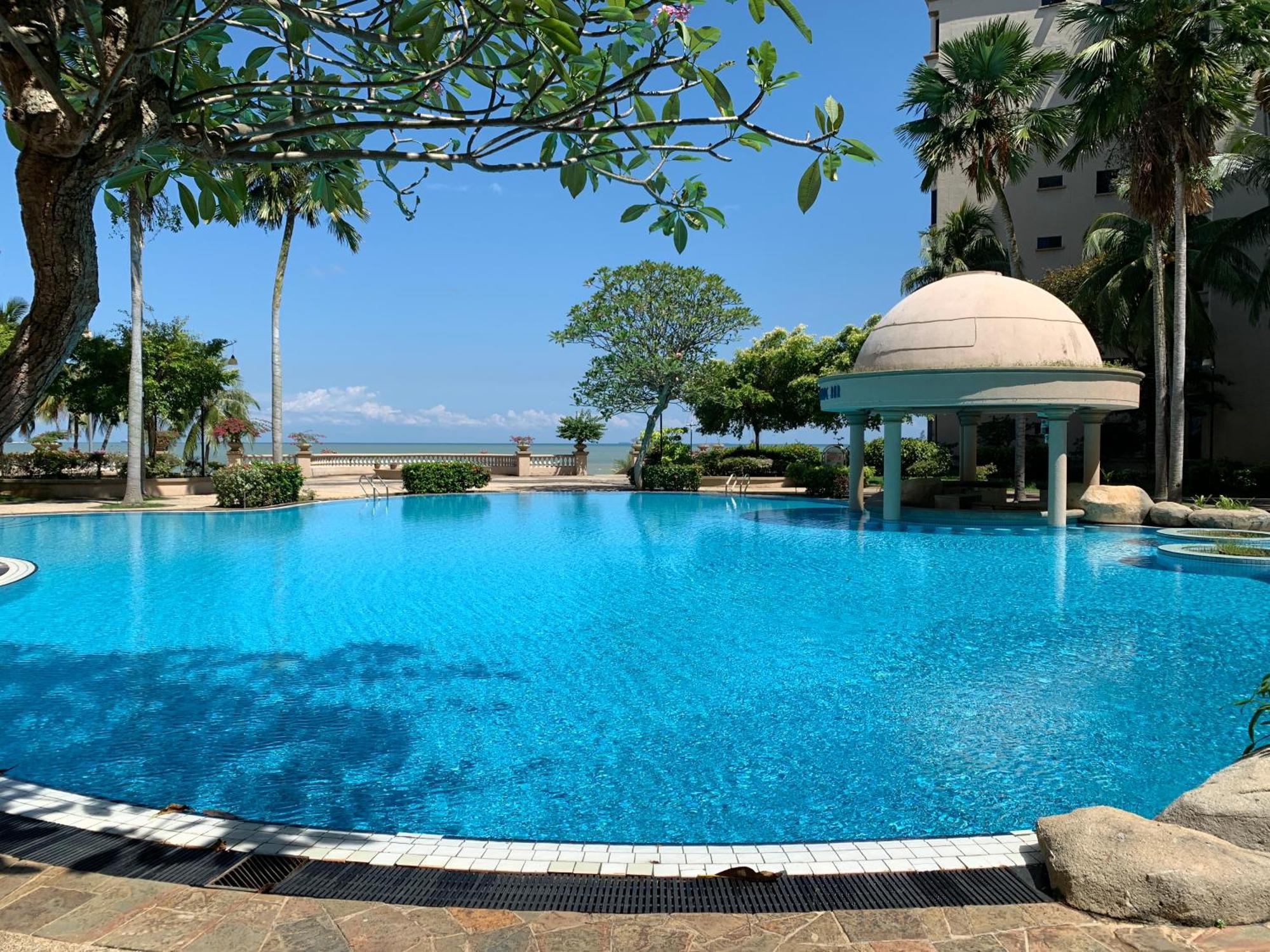 Riviera Bay Condominium, Tanjung Kling Apartment *
